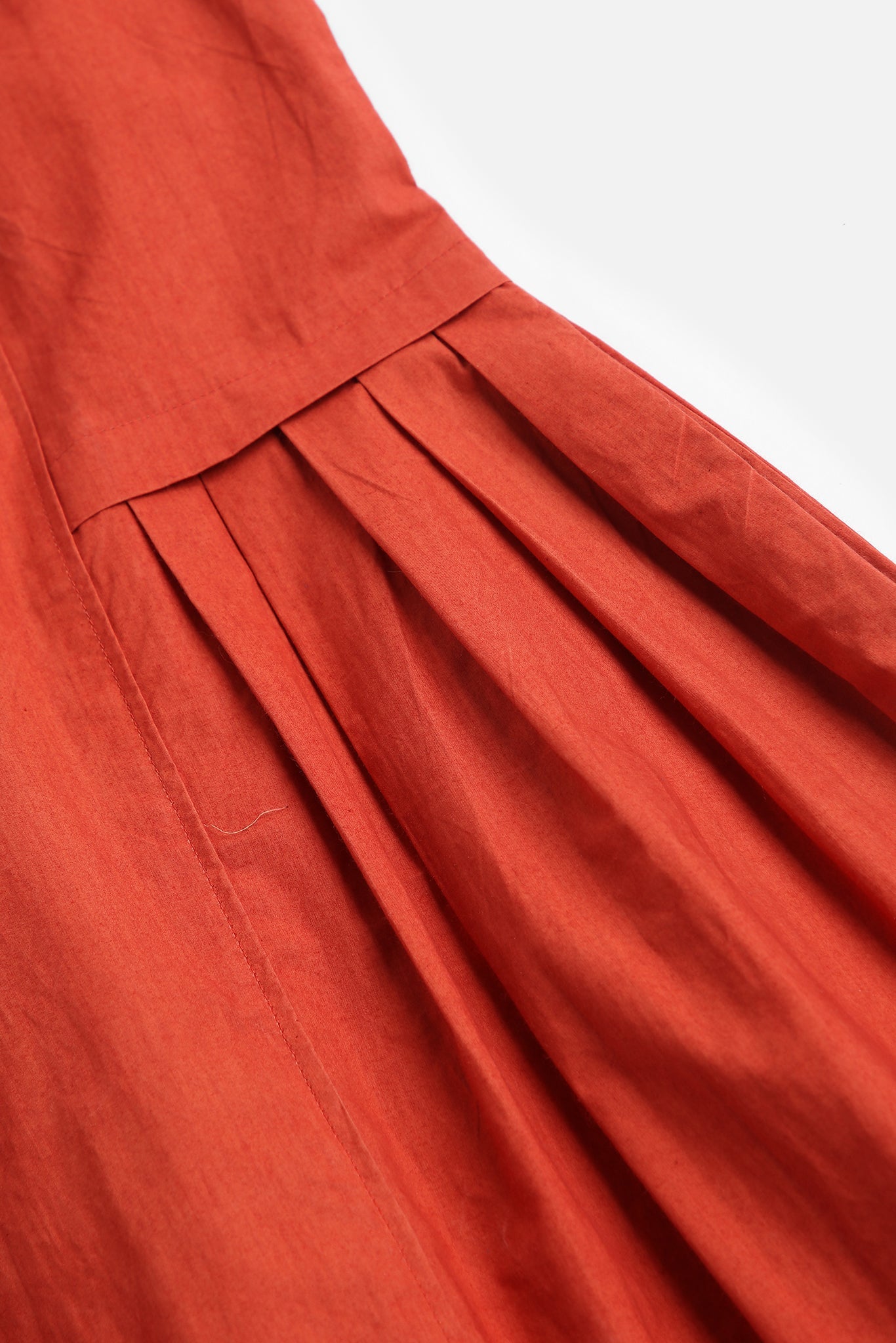 Suvana Pleated Skirt Dress, in Harissa