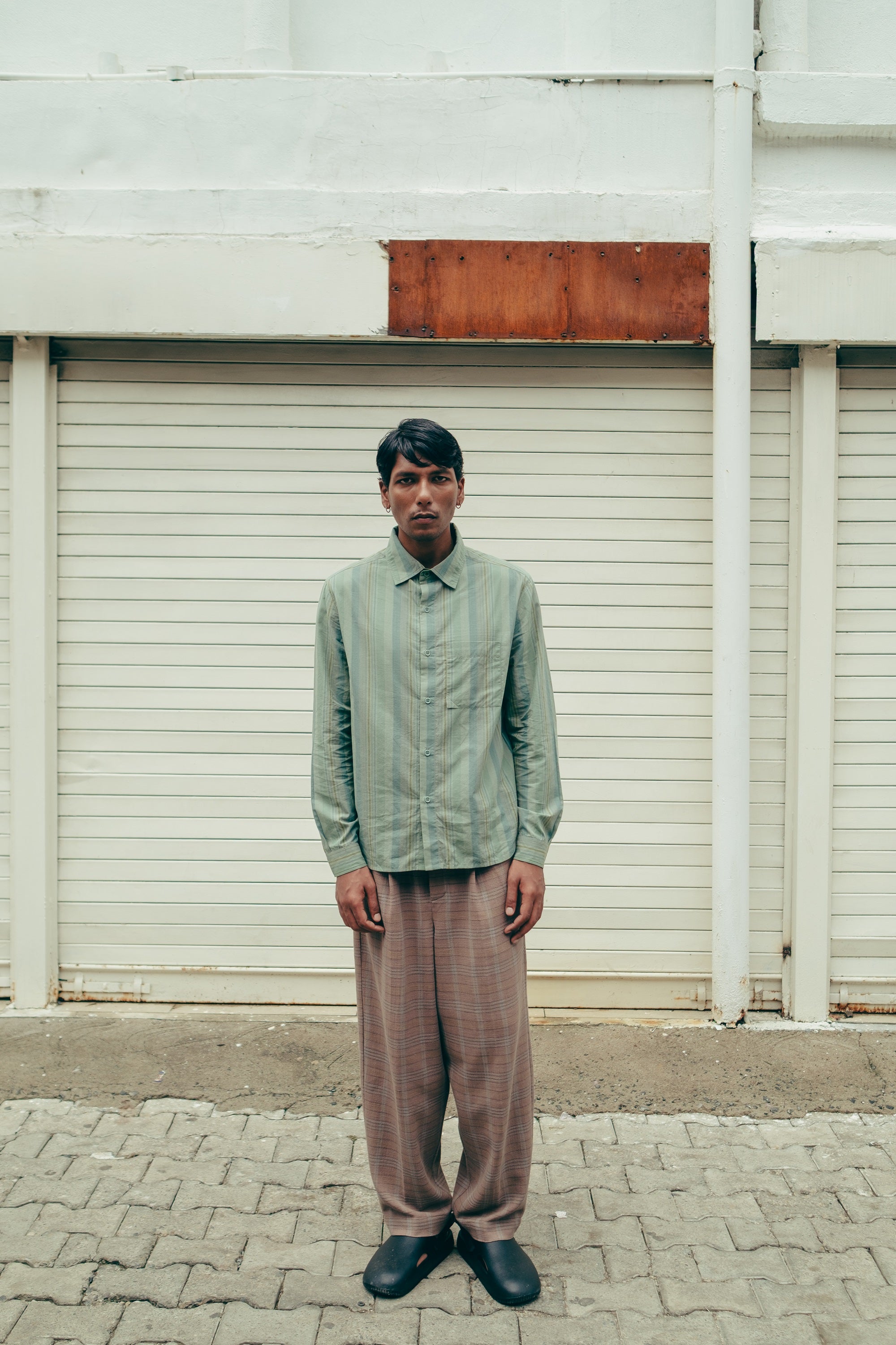 Single Pleat Pant, in Charcoal checks