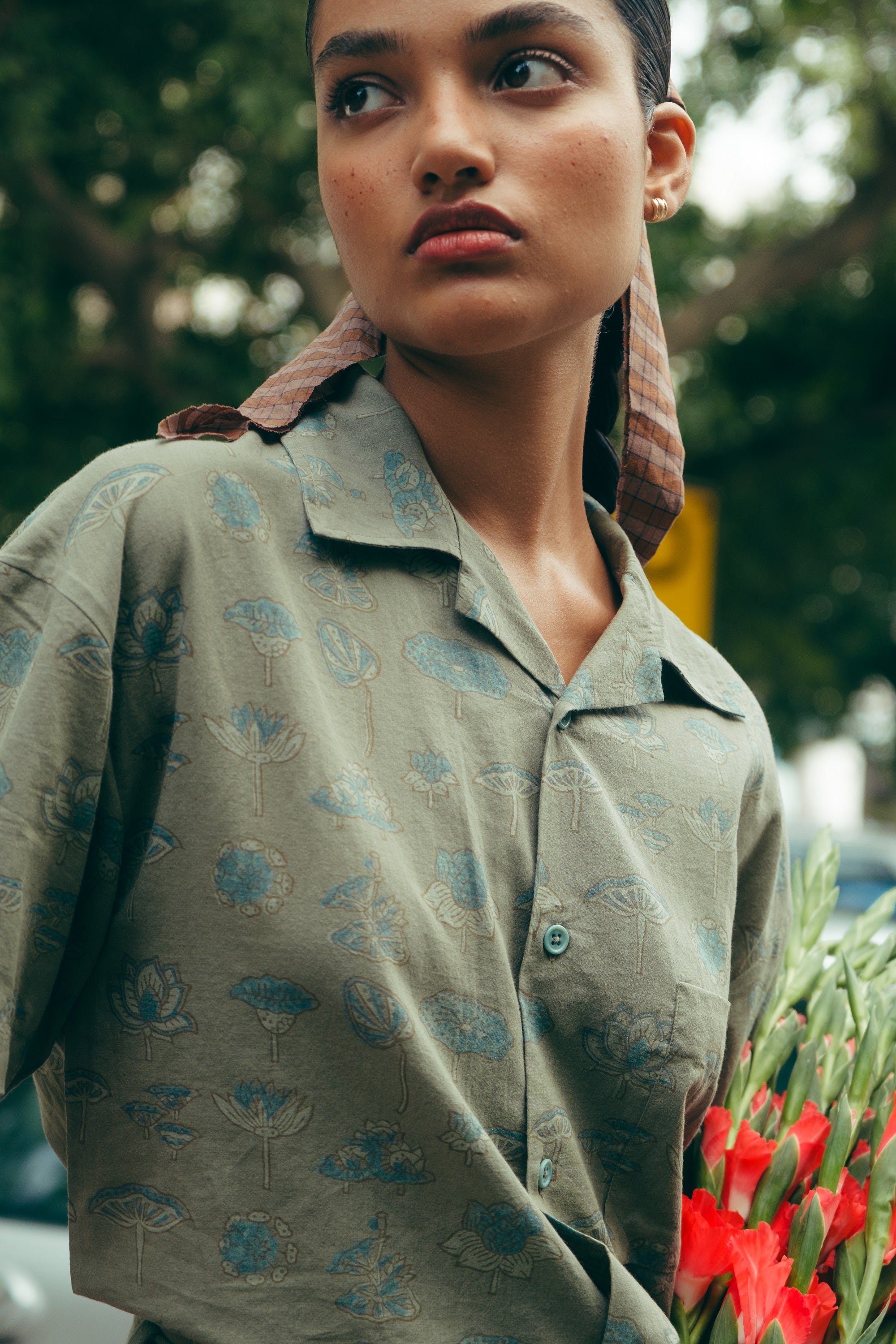 Short Sleeve Vacay Shirt, in Lotus Print
