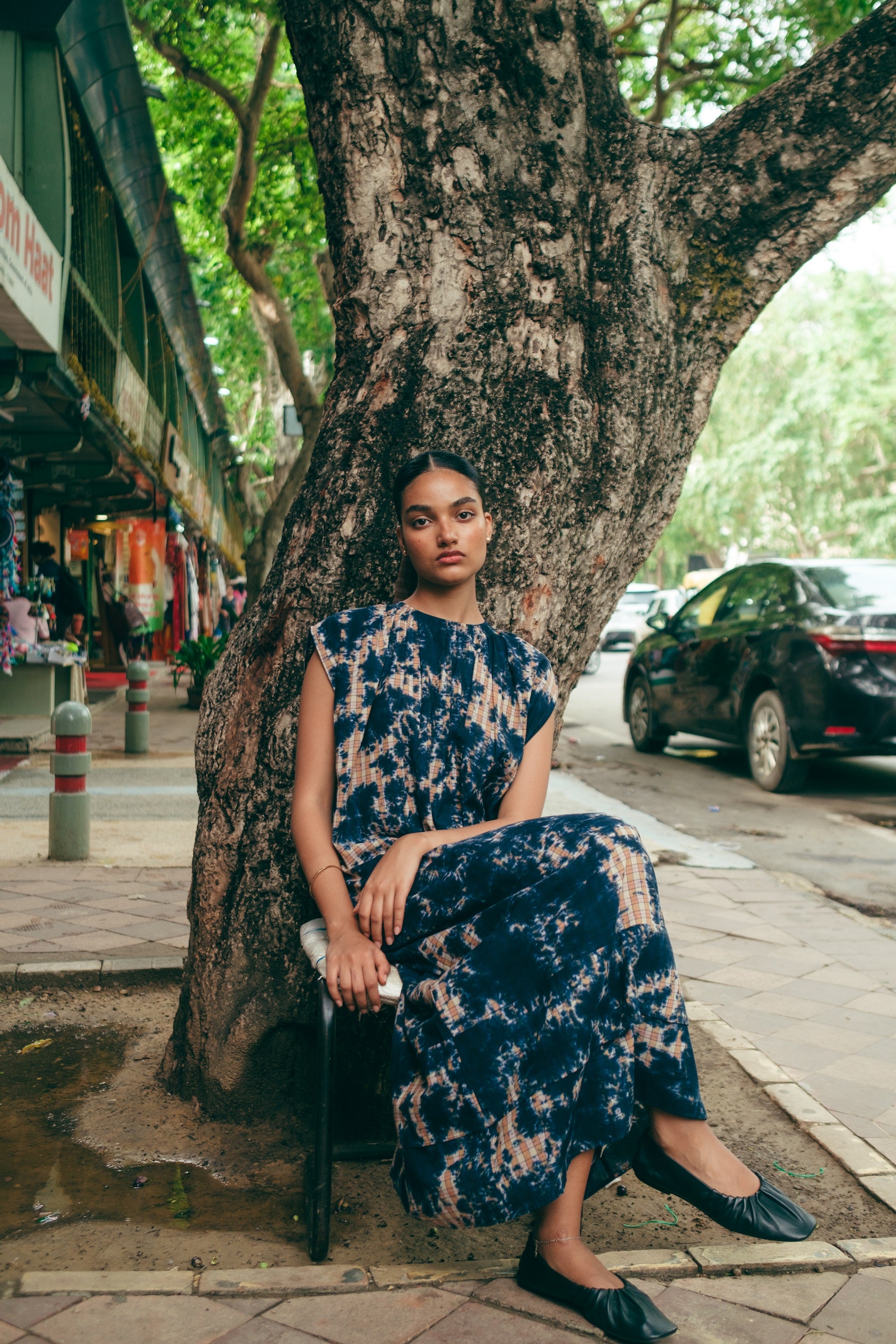 Short Sleeve Hammock Midi Dress, in Accidental Navy