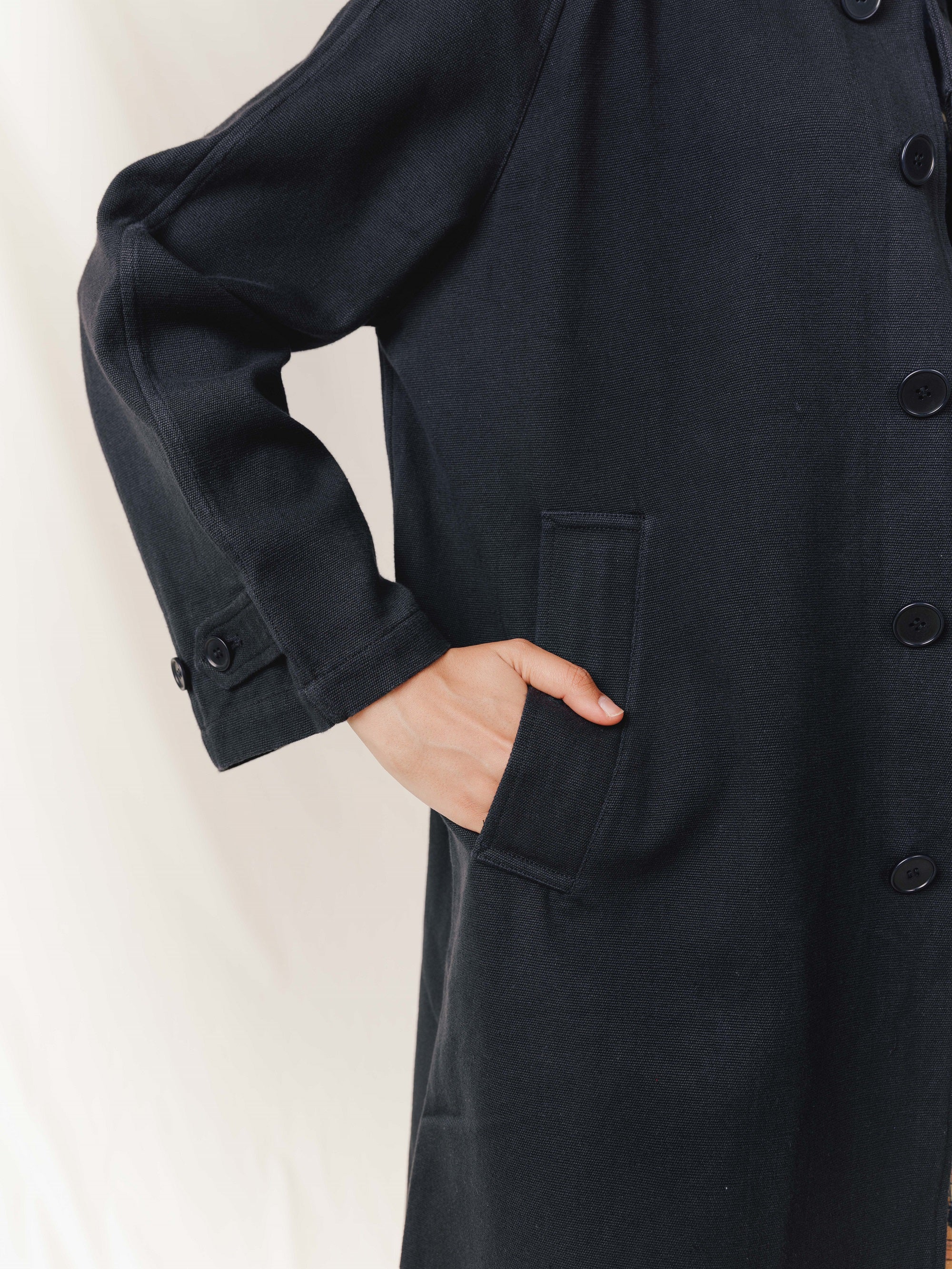 Nain Coat, in Black