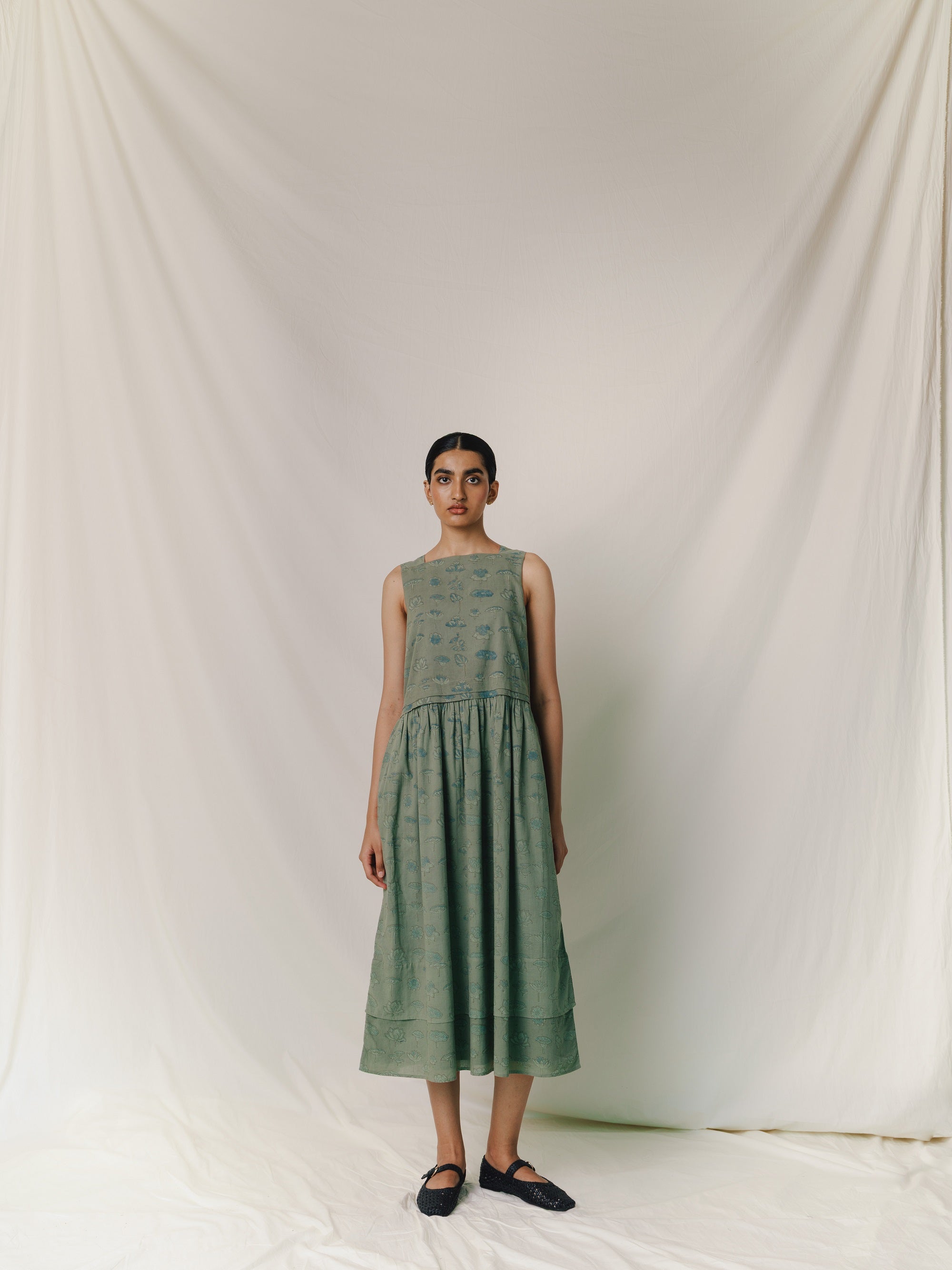 Sleeveless Boat Neck dress, in Greenstone Lotus print